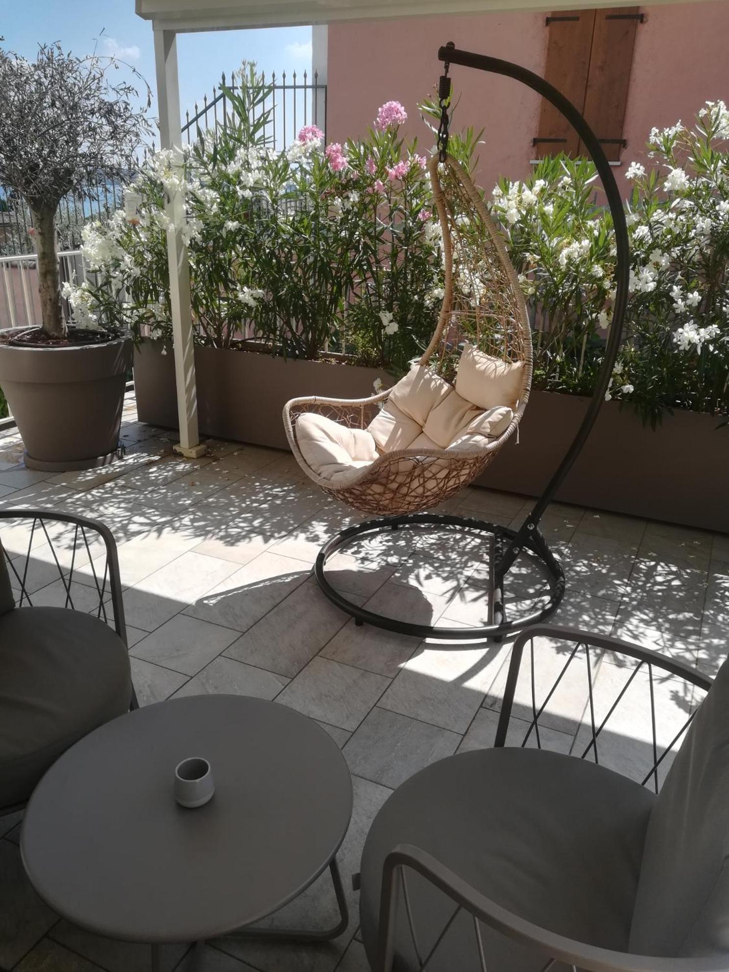 Bed & Breakfast La Home And Apartments Moniga del Garda Exterior foto