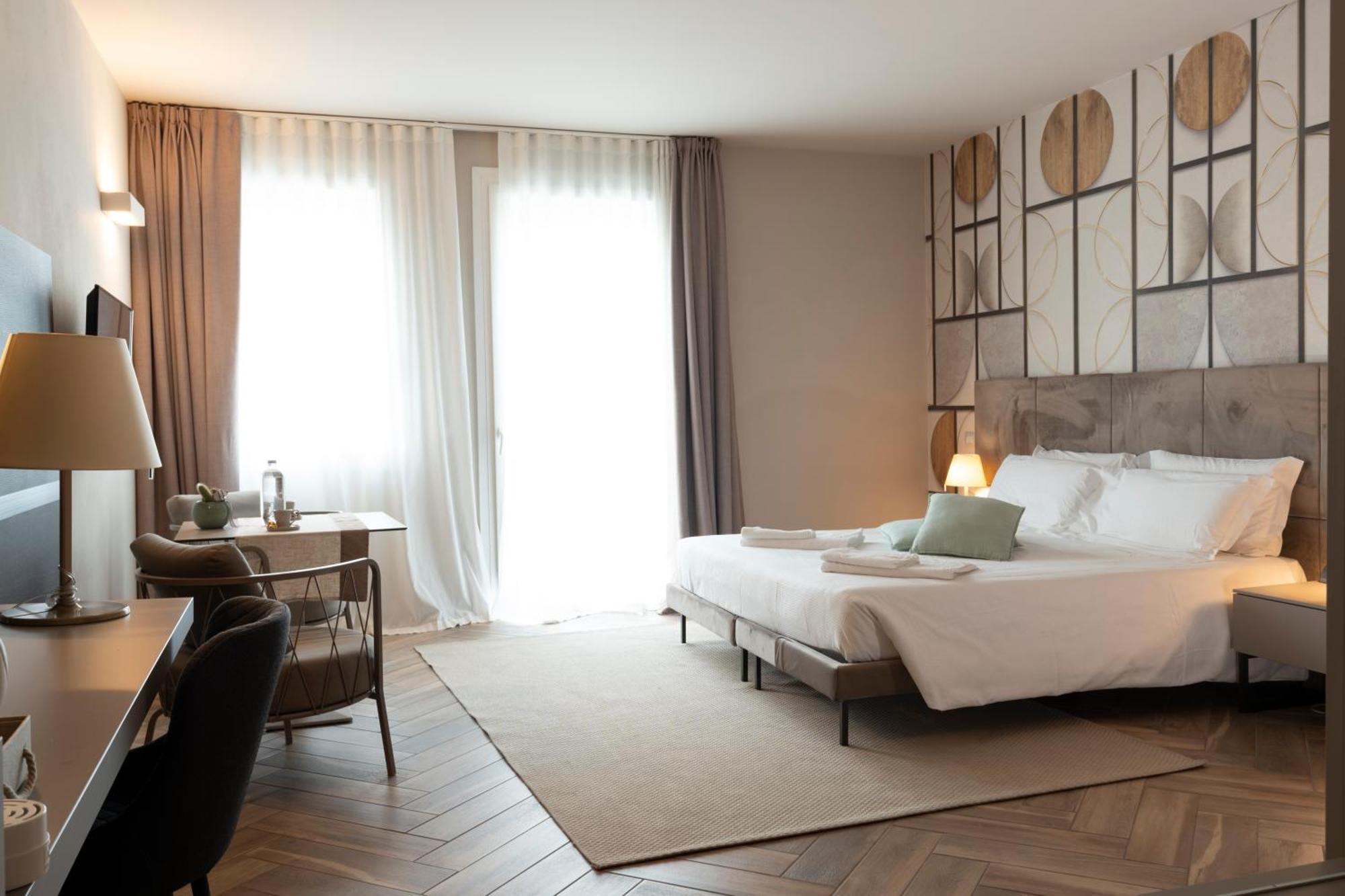 Bed & Breakfast La Home And Apartments Moniga del Garda Exterior foto