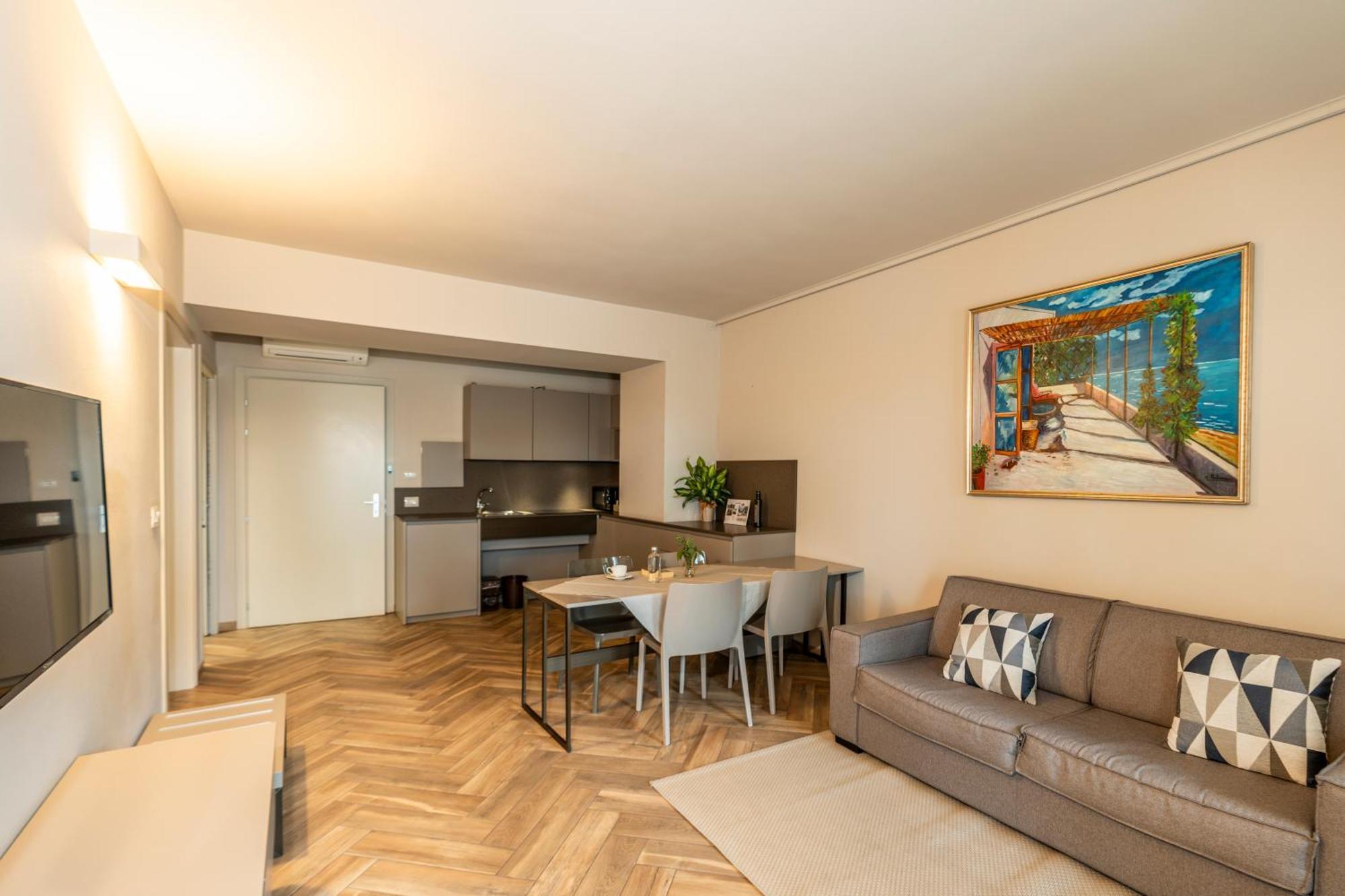 Bed & Breakfast La Home And Apartments Moniga del Garda Exterior foto