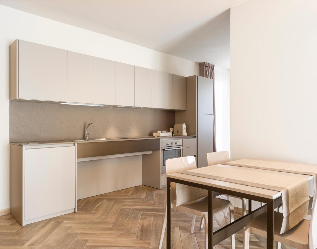 Bed & Breakfast La Home And Apartments Moniga del Garda Exterior foto