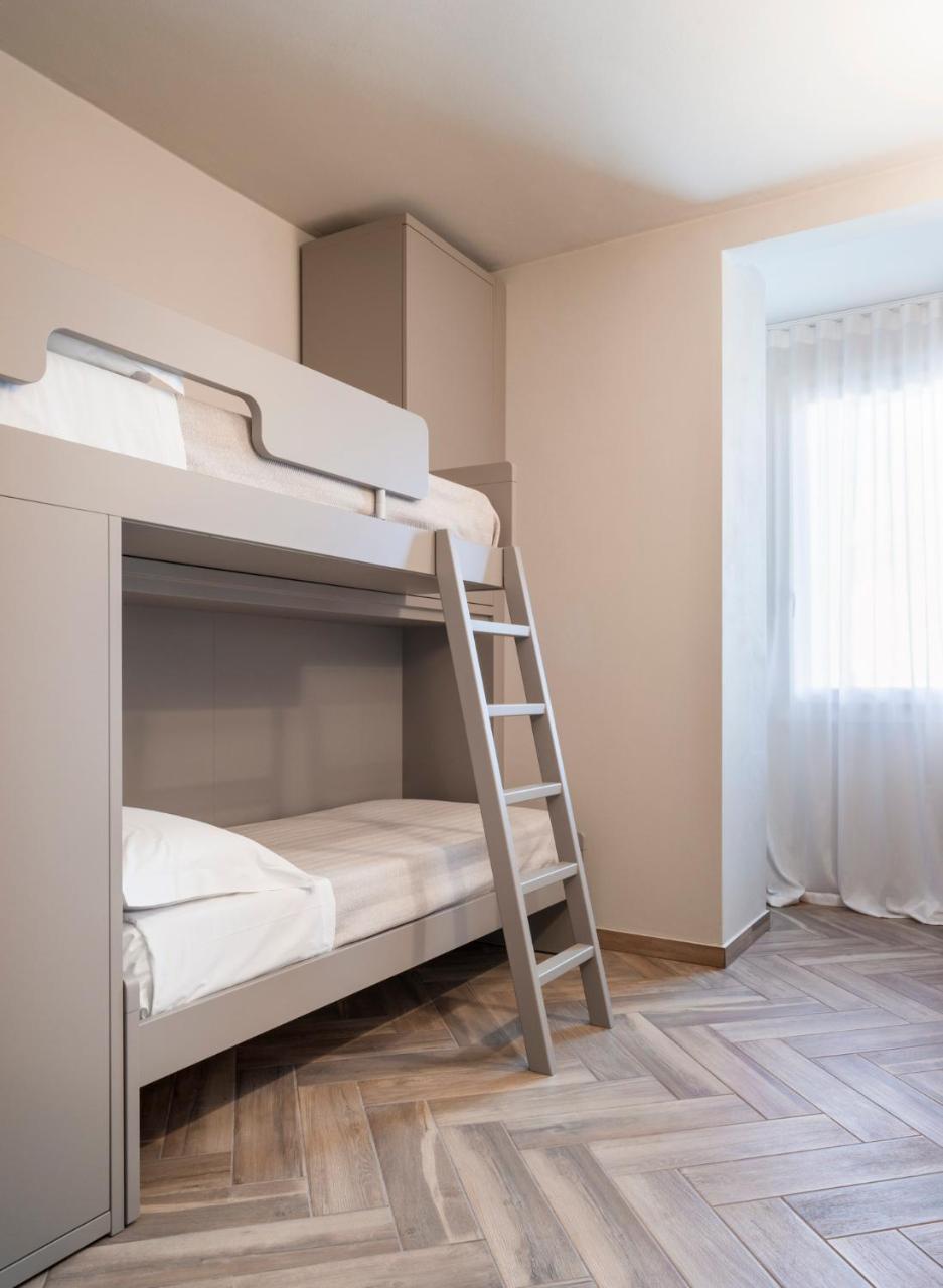 Bed & Breakfast La Home And Apartments Moniga del Garda Exterior foto