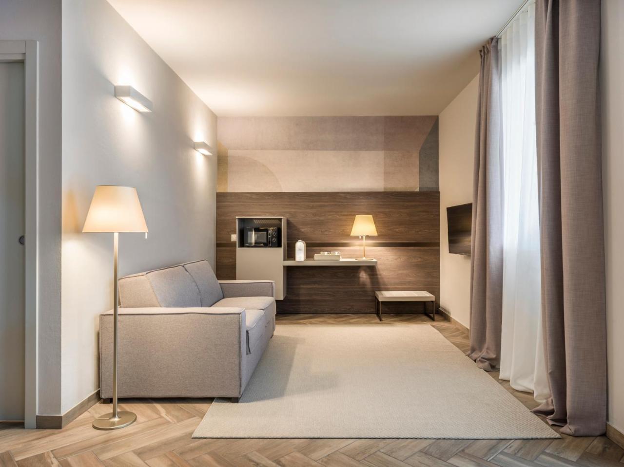 Bed & Breakfast La Home And Apartments Moniga del Garda Exterior foto