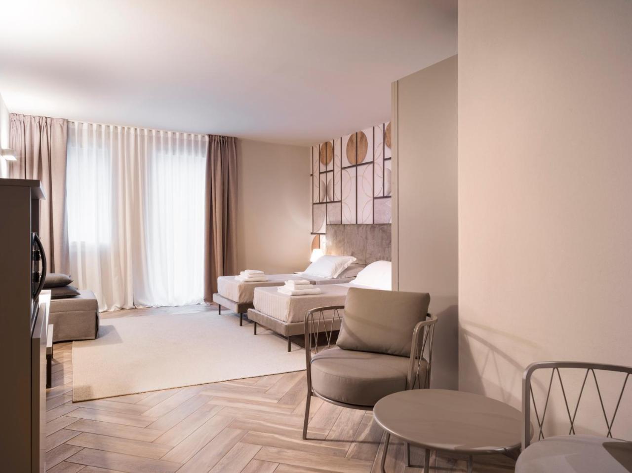 Bed & Breakfast La Home And Apartments Moniga del Garda Exterior foto